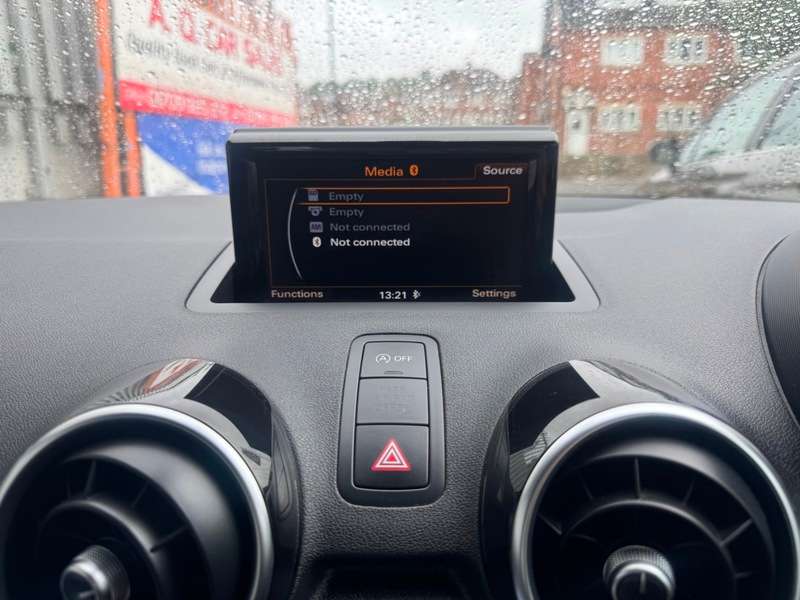 2015 AUDI A1 2015 AUDI A1