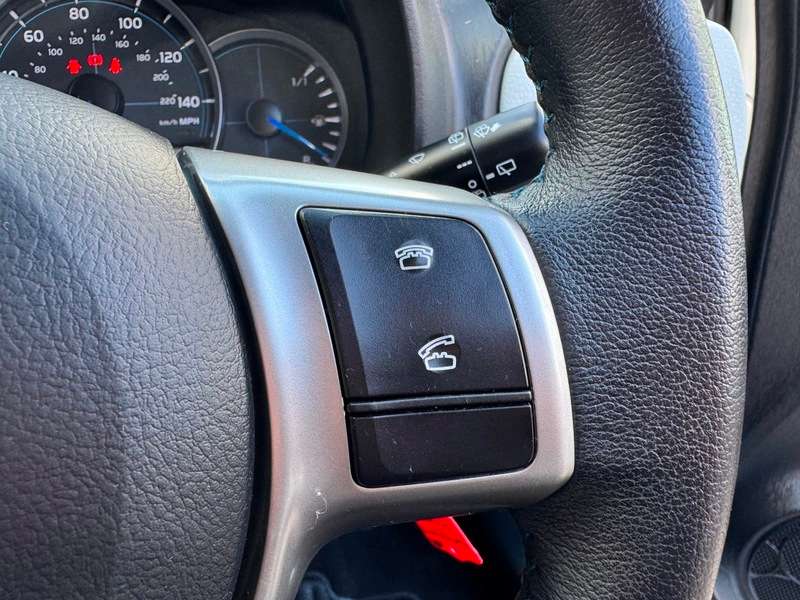 2012 TOYOTA YARIS 2012 TOYOTA YARIS