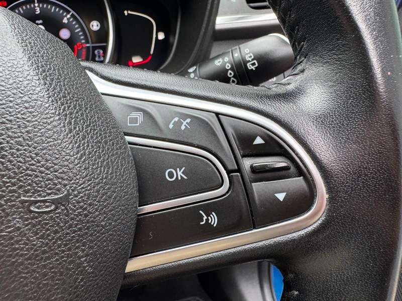 2017 RENAULT KADJAR 2017 RENAULT KADJAR