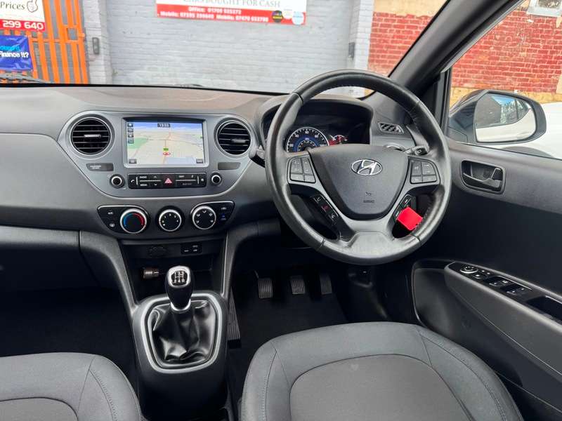 2018 HYUNDAI I10 2018 HYUNDAI I10