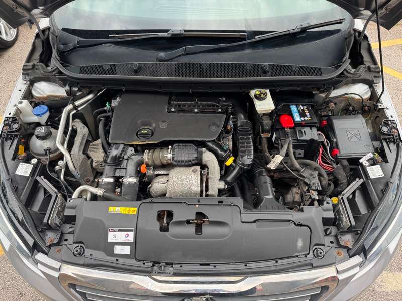 2016 PEUGEOT 308 2016 PEUGEOT 308