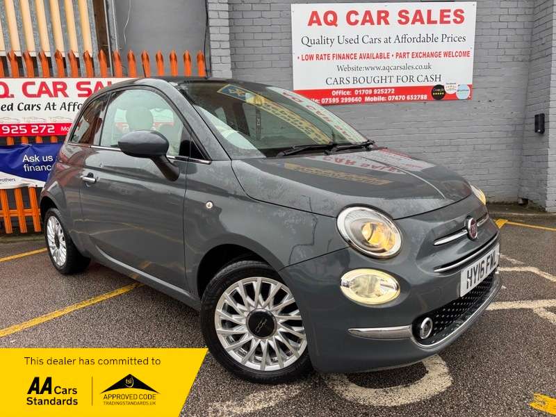 A 2016 FIAT 500 LOUNGE A 2016 FIAT 500 LOUNGE