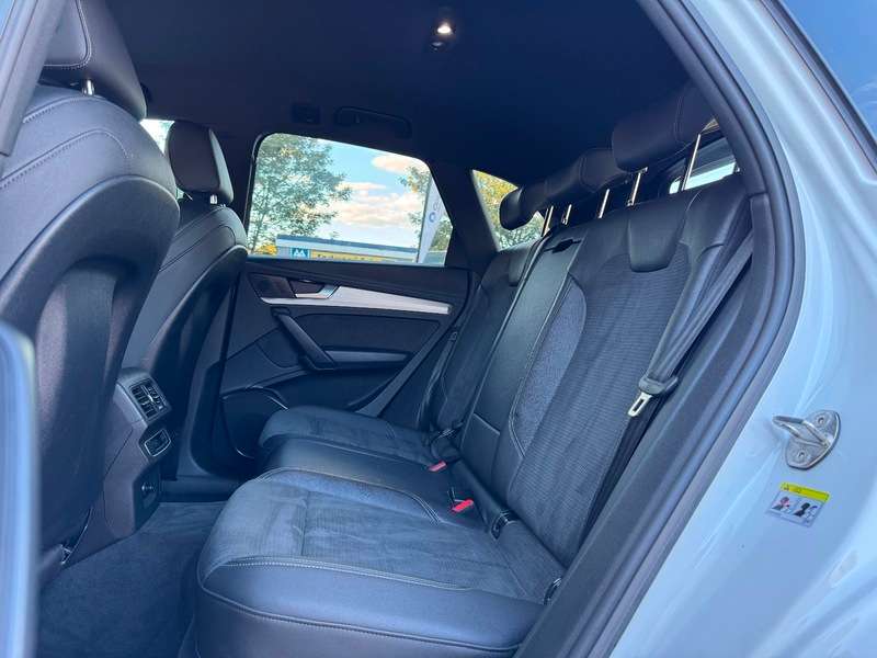 2021 AUDI Q5 2021 AUDI Q5