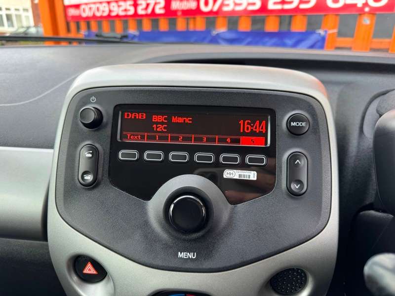 2016 TOYOTA AYGO 2016 TOYOTA AYGO