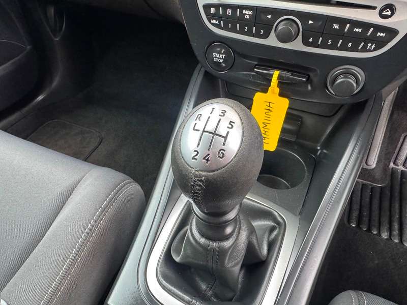 2011 RENAULT MEGANE 2011 RENAULT MEGANE