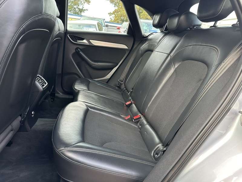 2018 AUDI Q3 2018 AUDI Q3