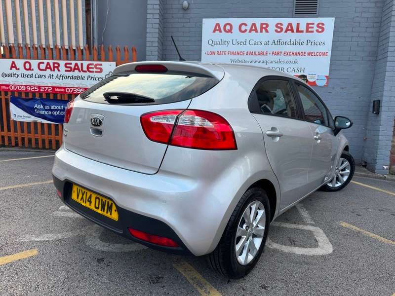 2014 KIA RIO 2014 KIA RIO