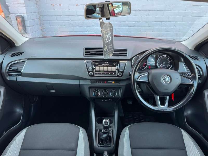 2015 SKODA FABIA 2015 SKODA FABIA