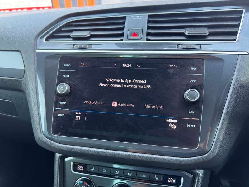 2017 VOLKSWAGEN TIGUAN 2017 VOLKSWAGEN TIGUAN