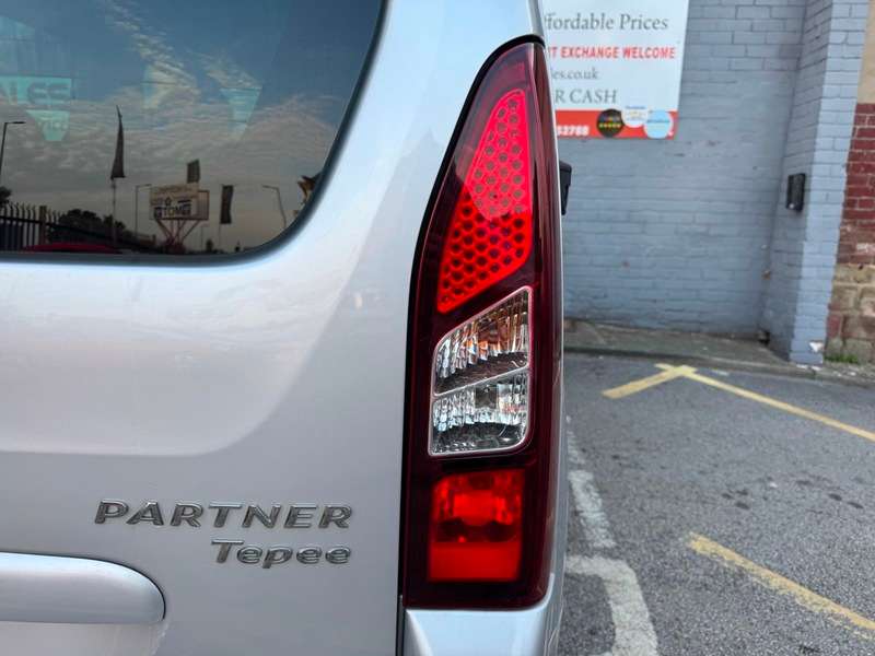 2016 PEUGEOT PARTNER TEPEE 2016 PEUGEOT PARTNER TEPEE
