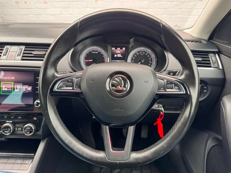 2017 SKODA OCTAVIA 2017 SKODA OCTAVIA