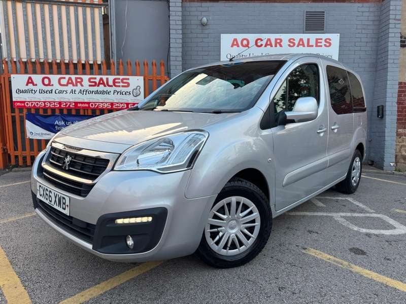 A 2016 PEUGEOT PARTNER TEPEE BLUE HDI S/S TEPEE ACTIVE A 2016 PEUGEOT PARTNER TEPEE BLUE HDI S/S TEPEE ACTIVE