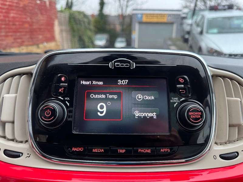 2017 FIAT 500 2017 FIAT 500