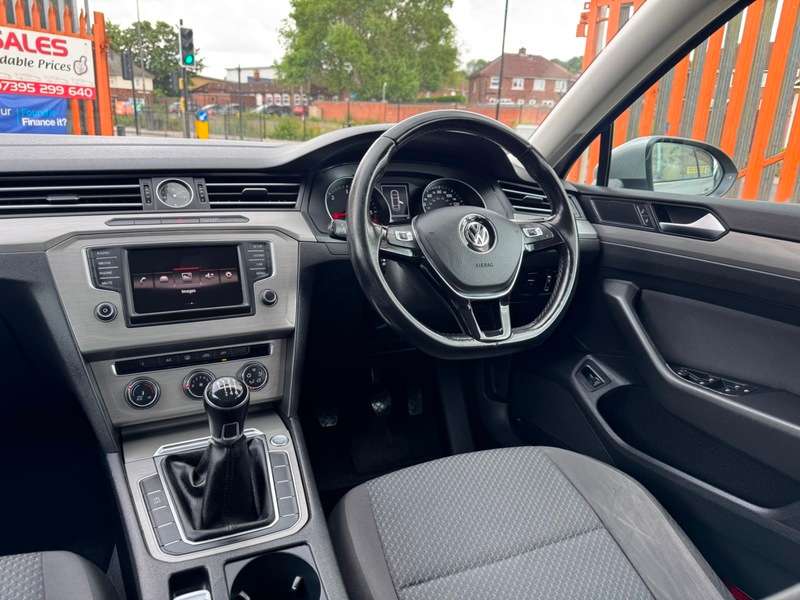 2015 VOLKSWAGEN PASSAT 2015 VOLKSWAGEN PASSAT