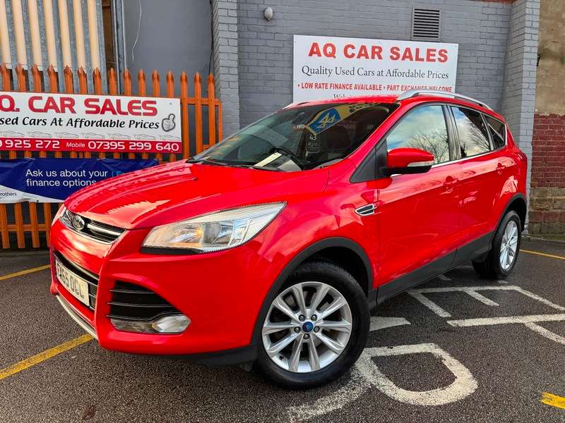 A 2015 FORD KUGA TITANIUM TDCI A 2015 FORD KUGA TITANIUM TDCI