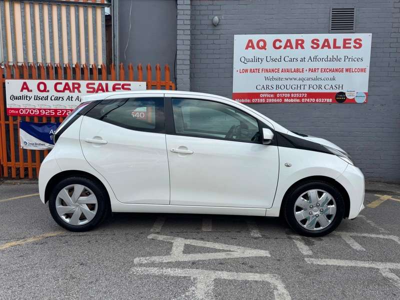 2017 TOYOTA AYGO 2017 TOYOTA AYGO