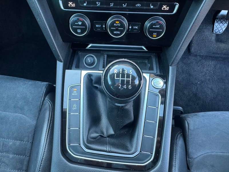 2017 VOLKSWAGEN PASSAT 2017 VOLKSWAGEN PASSAT