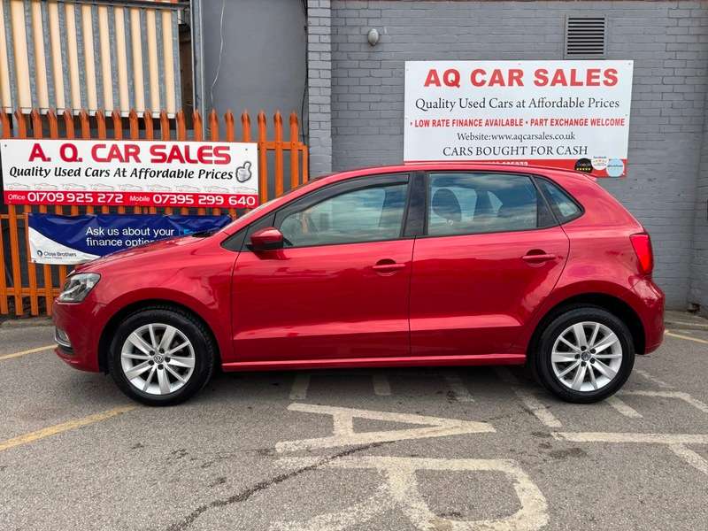 A 2014 VOLKSWAGEN POLO SE TSI A 2014 VOLKSWAGEN POLO SE TSI