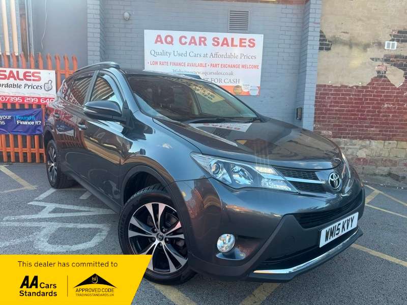 A 2015 TOYOTA RAV4 D-4D ICON A 2015 TOYOTA RAV4 D-4D ICON