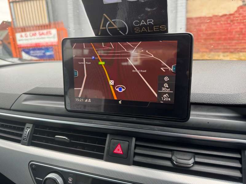 2017 AUDI A4 2017 AUDI A4