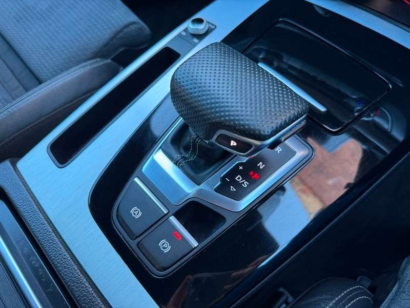 2021 AUDI Q5 2021 AUDI Q5