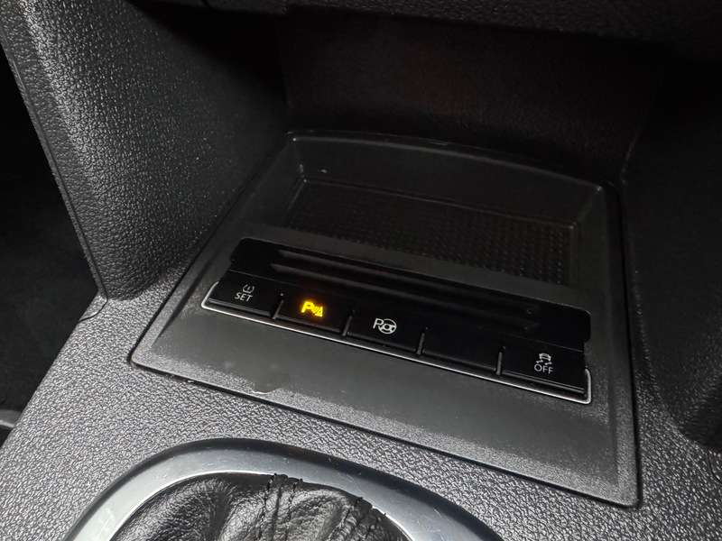 2014 VOLKSWAGEN TOURAN 2014 VOLKSWAGEN TOURAN