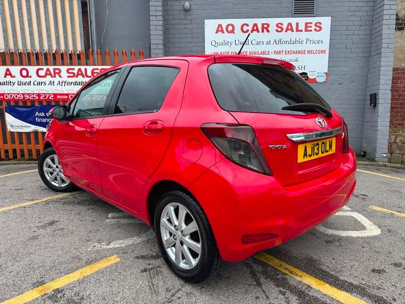 2013 TOYOTA YARIS 2013 TOYOTA YARIS