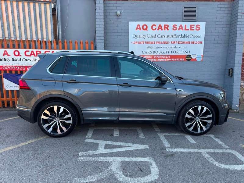 2017 VOLKSWAGEN TIGUAN 2017 VOLKSWAGEN TIGUAN