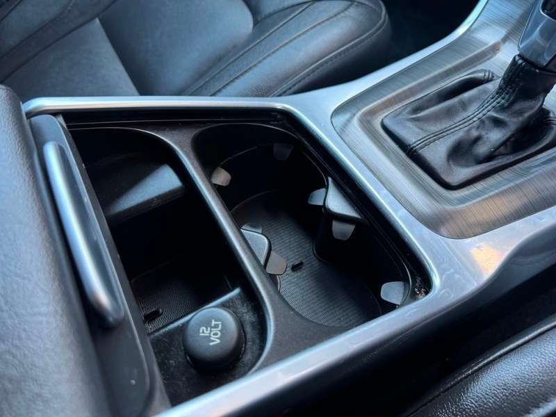 2014 VOLVO V70 2014 VOLVO V70