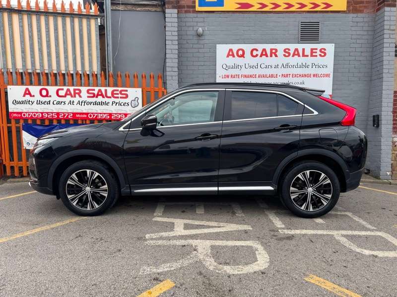 A 2019 MITSUBISHI ECLIPSE CROSS 3 A 2019 MITSUBISHI ECLIPSE CROSS 3