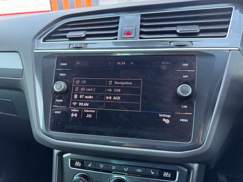 2017 VOLKSWAGEN TIGUAN 2017 VOLKSWAGEN TIGUAN
