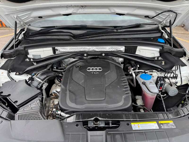 2015 AUDI Q5 2015 AUDI Q5