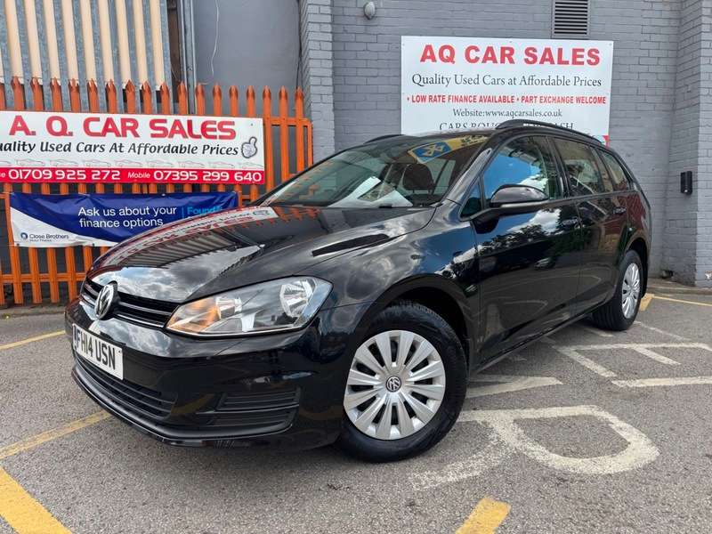 A 2014 VOLKSWAGEN GOLF S TSI BLUEMOTION TECHNOLOGY A 2014 VOLKSWAGEN GOLF S TSI BLUEMOTION TECHNOLOGY