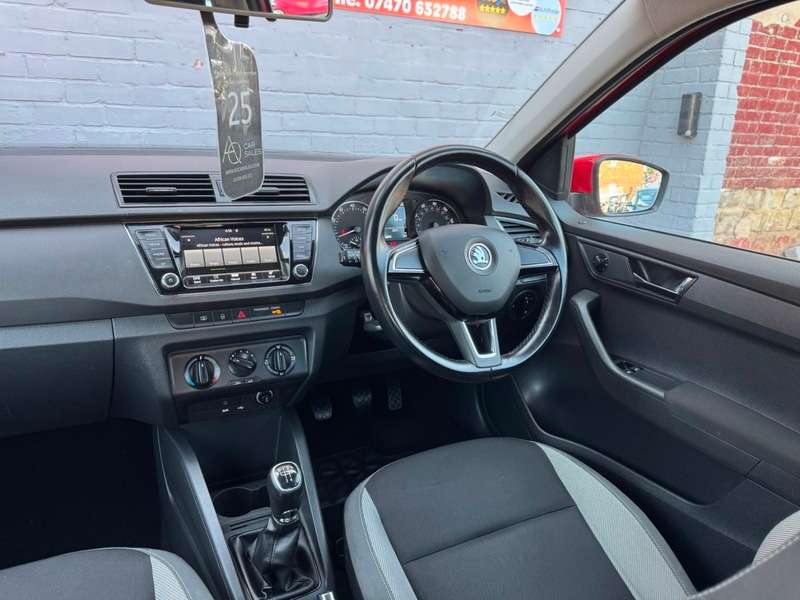 2015 SKODA FABIA 2015 SKODA FABIA