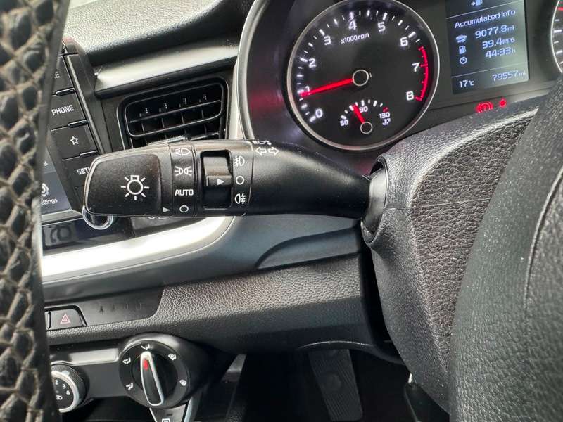 2019 KIA STONIC 2019 KIA STONIC