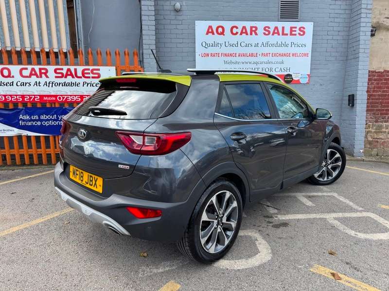 A 2018 KIA STONIC FIRST EDITION A 2018 KIA STONIC FIRST EDITION