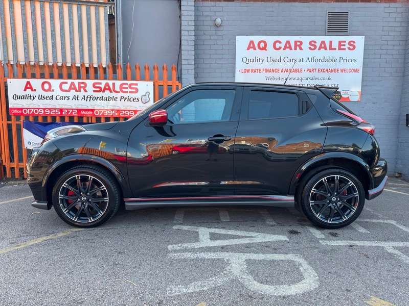 A 2017 NISSAN JUKE NISMO RS DIG-T A 2017 NISSAN JUKE NISMO RS DIG-T