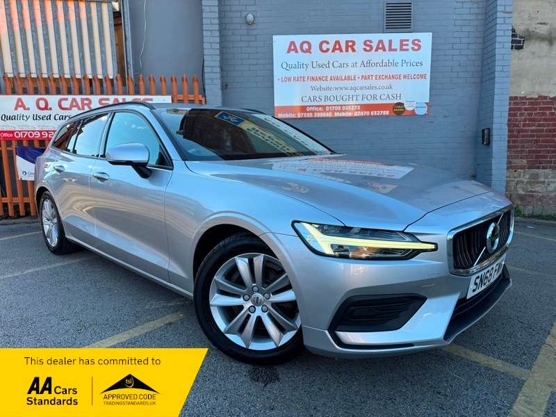 A 2018 VOLVO V60 D3 MOMENTUM A 2018 VOLVO V60 D3 MOMENTUM