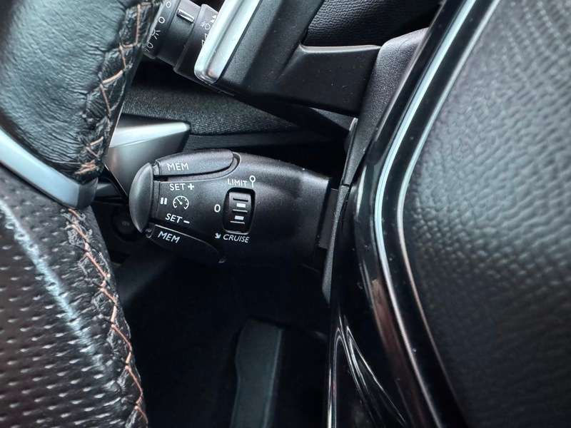 2019 PEUGEOT 3008 2019 PEUGEOT 3008