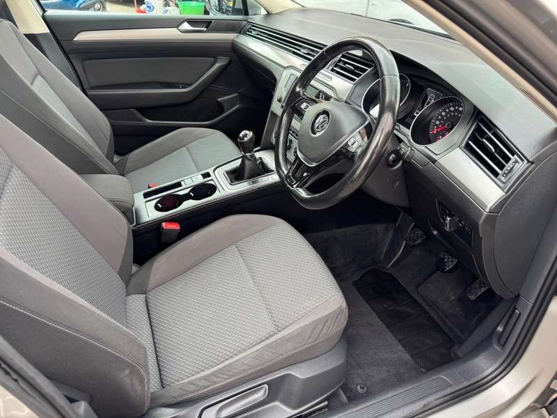 2015 VOLKSWAGEN PASSAT 2015 VOLKSWAGEN PASSAT