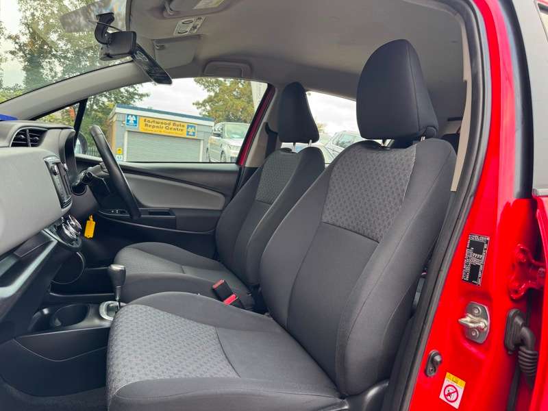 2015 TOYOTA YARIS 2015 TOYOTA YARIS