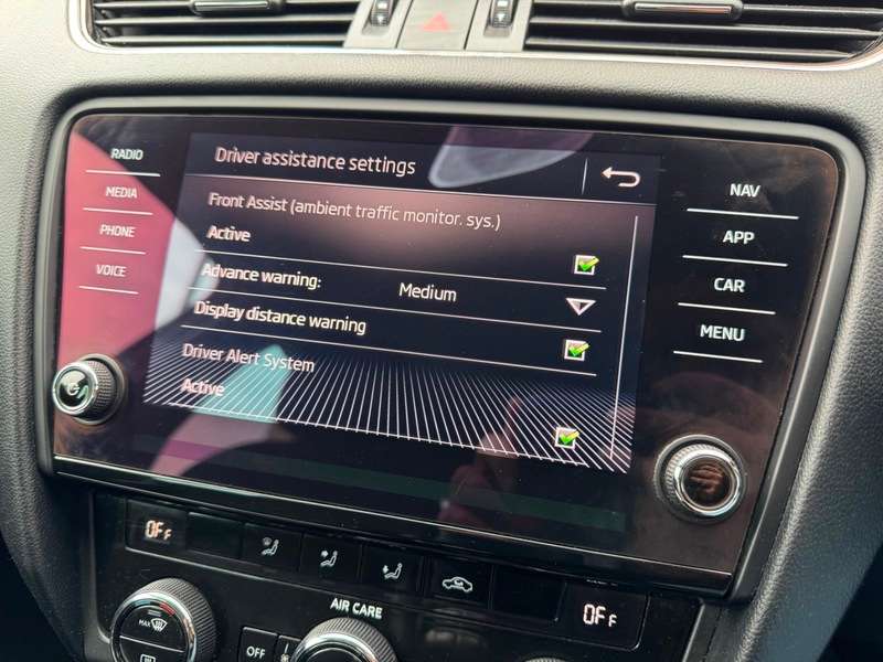 2017 SKODA OCTAVIA 2017 SKODA OCTAVIA