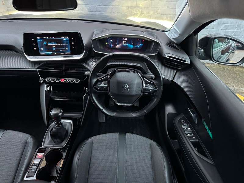 2020 PEUGEOT 208 2020 PEUGEOT 208