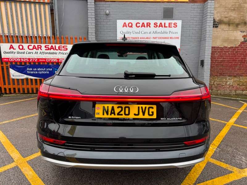 2020 AUDI E-TRON 2020 AUDI E-TRON