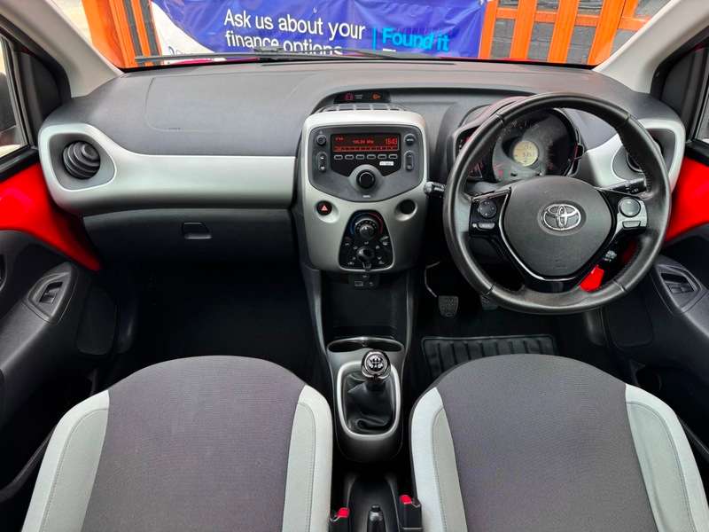 2016 TOYOTA AYGO 2016 TOYOTA AYGO
