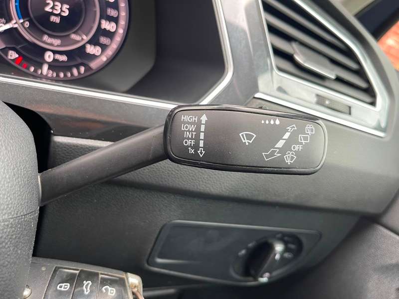 2019 VOLKSWAGEN TIGUAN 2019 VOLKSWAGEN TIGUAN