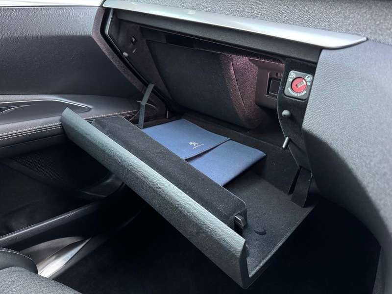 2019 PEUGEOT 3008 2019 PEUGEOT 3008