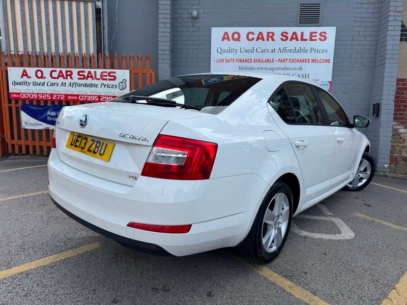 2013 SKODA OCTAVIA 2013 SKODA OCTAVIA