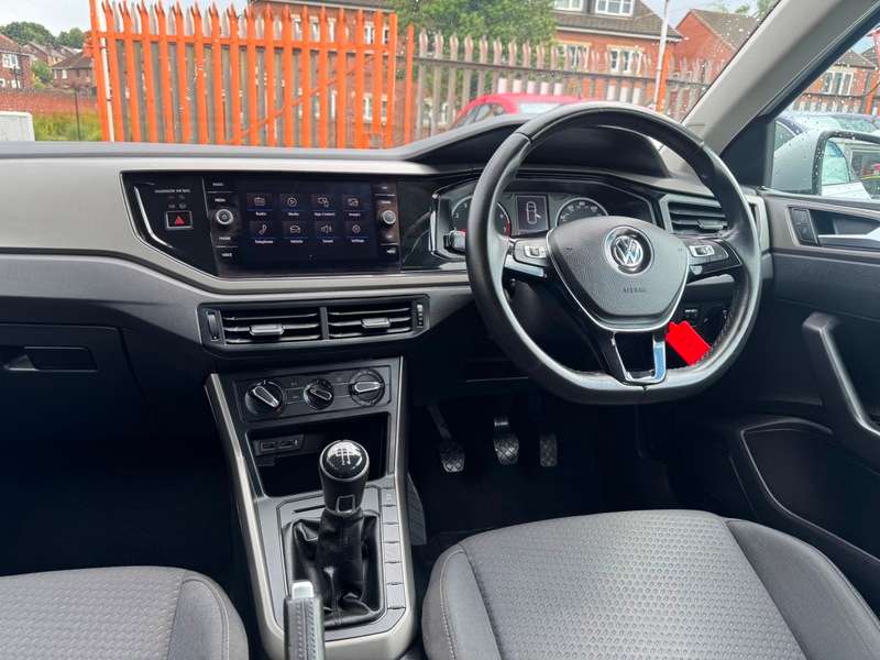 2018 VOLKSWAGEN POLO 2018 VOLKSWAGEN POLO
