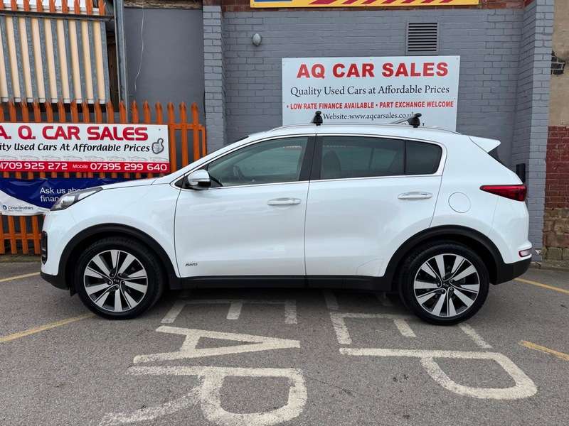 A 2017 KIA SPORTAGE CRDI KX-3 A 2017 KIA SPORTAGE CRDI KX-3